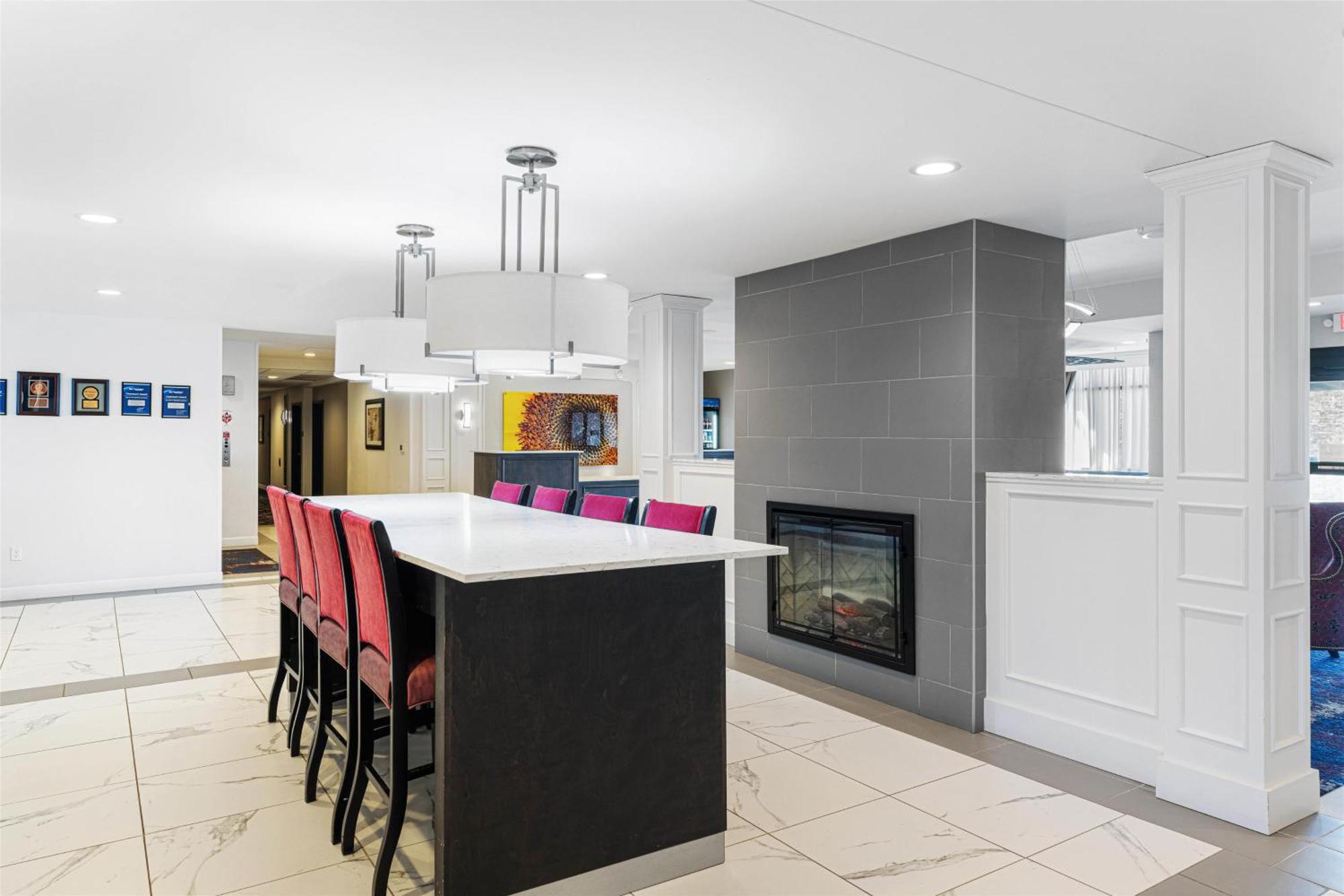 Best Western Plus New Richmond Inn & Suites Bagian luar foto